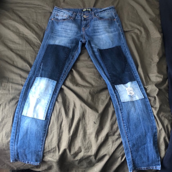 ZCO Denim - jeans with little rip in knee